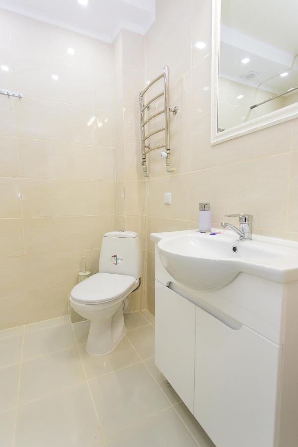 Apartlux Sumy Esterno foto